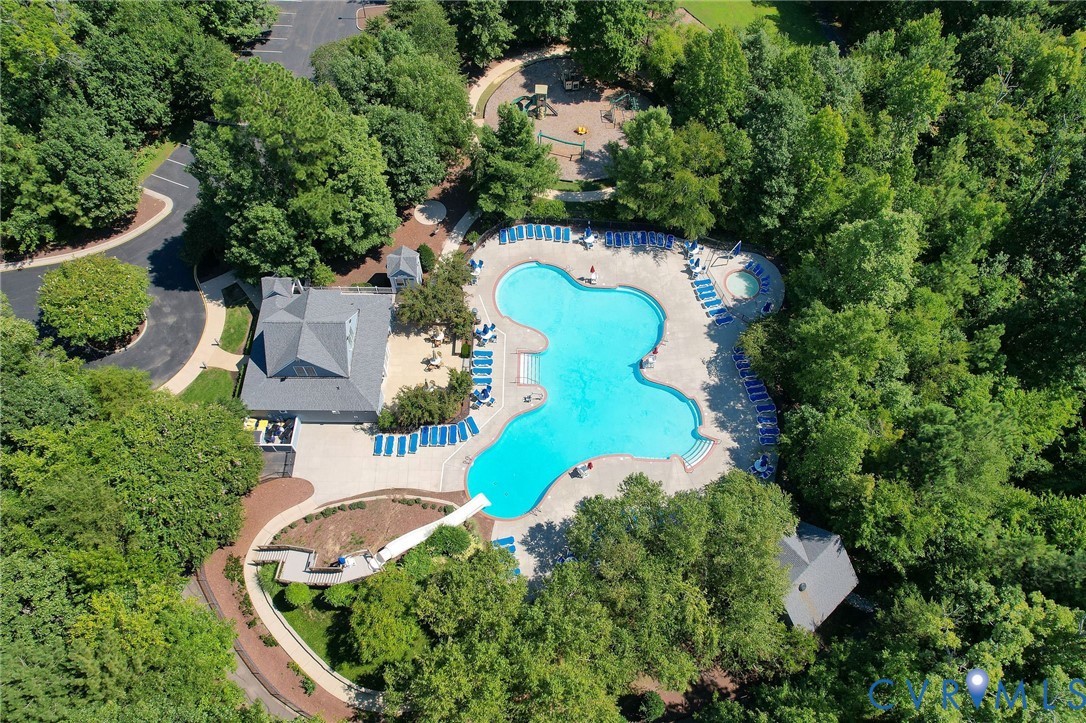 12618 Hampton Crossing Dr