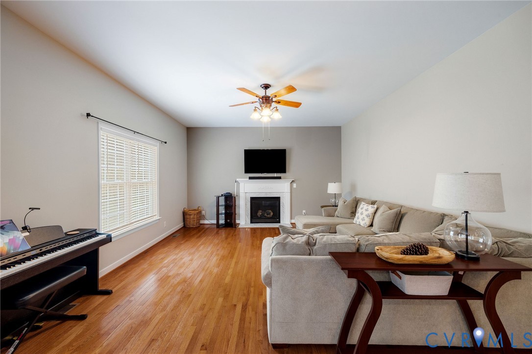 12618 Hampton Crossing Dr