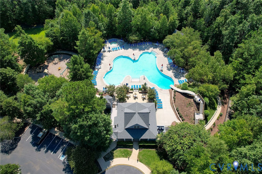 12618 Hampton Crossing Dr