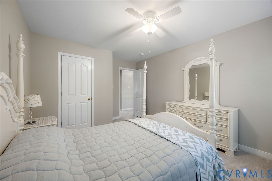 12618 Hampton Crossing Dr