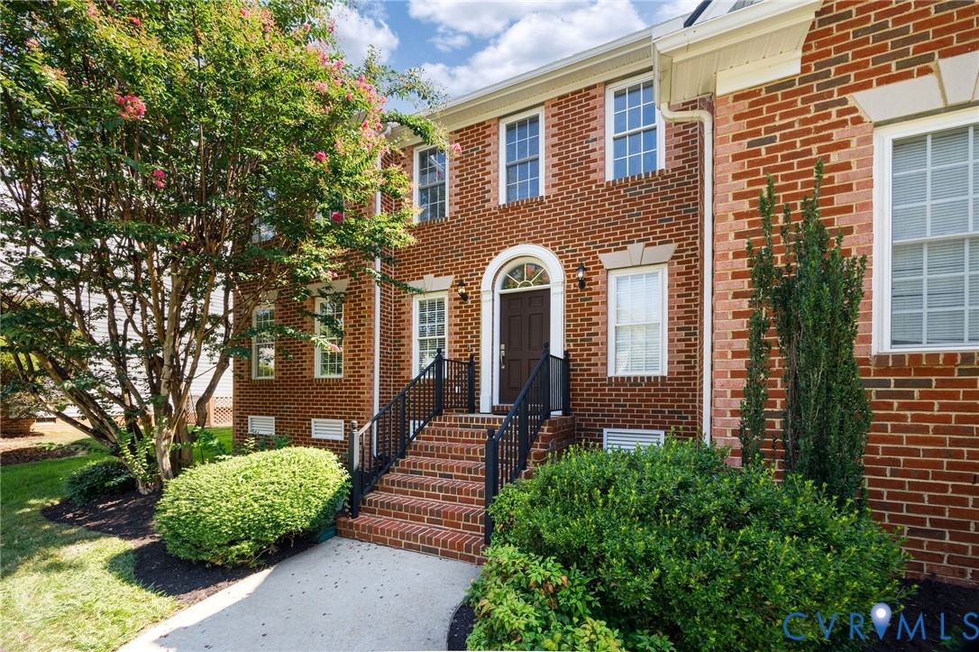 12618 Hampton Crossing Dr