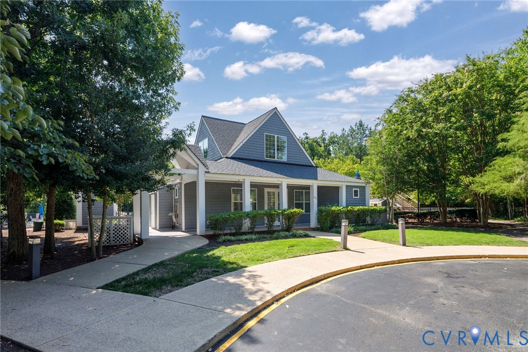 12618 Hampton Crossing Dr