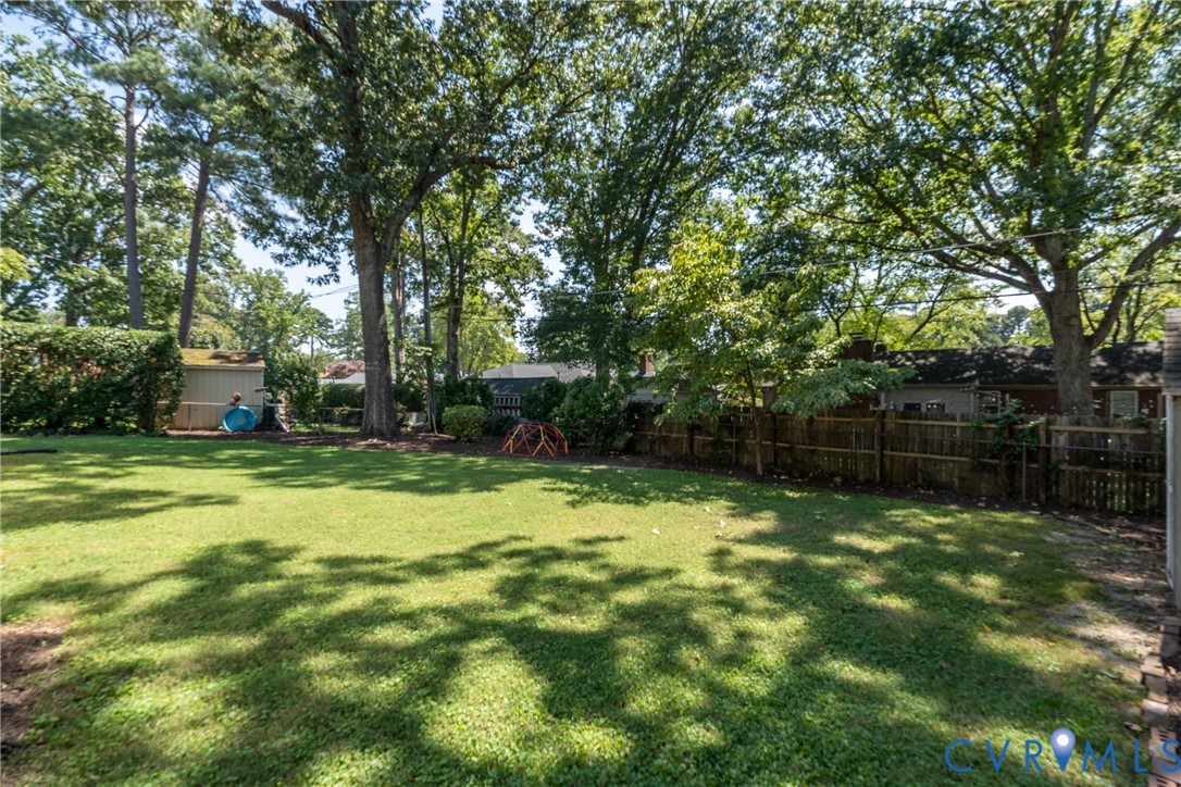8809 Brawner Dr