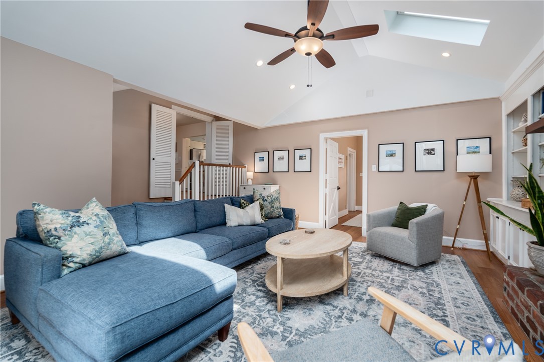 8809 Brawner Dr