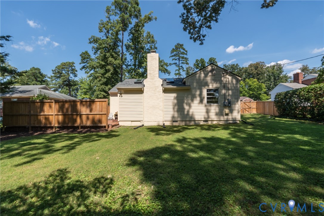 8809 Brawner Dr