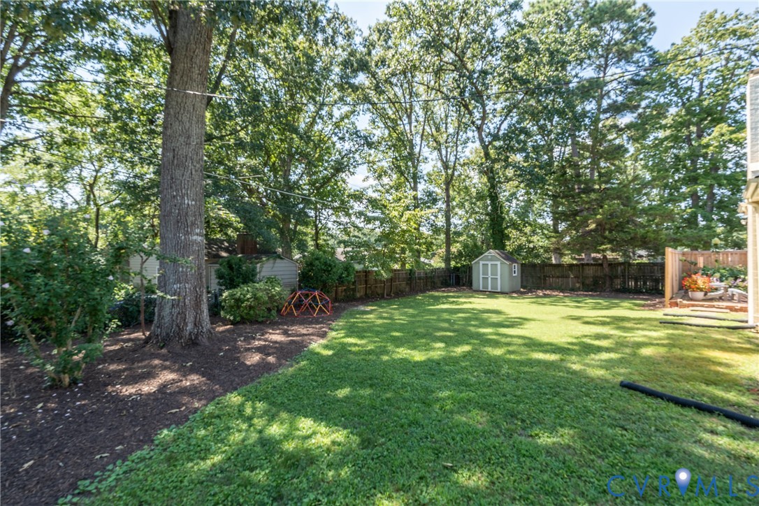 8809 Brawner Dr