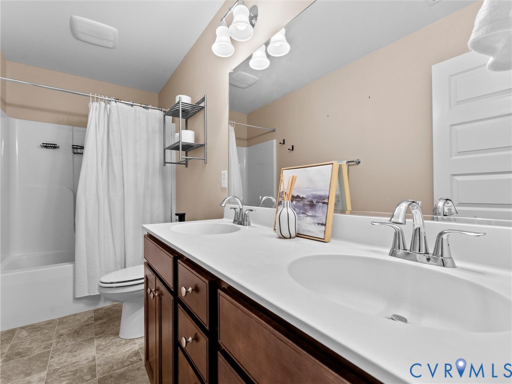 9343 Lavenham Ct