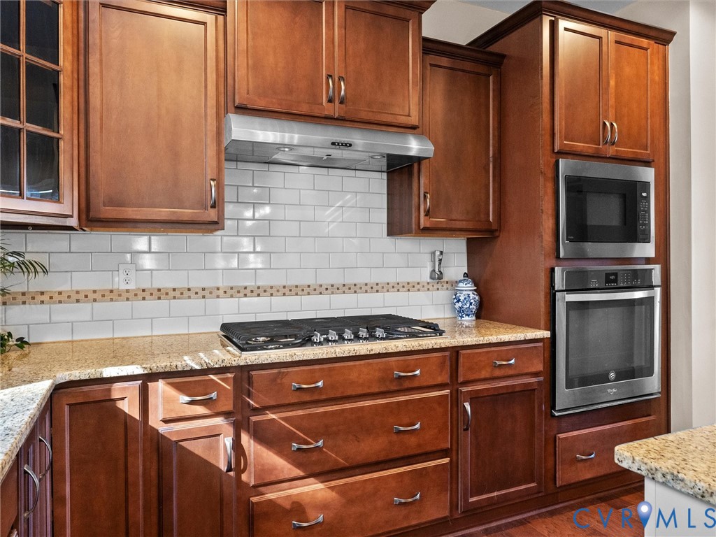 9343 Lavenham Ct
