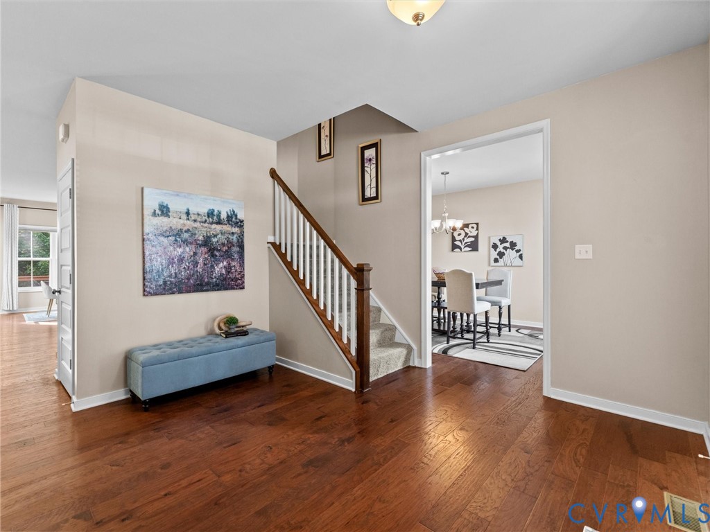 9343 Lavenham Ct