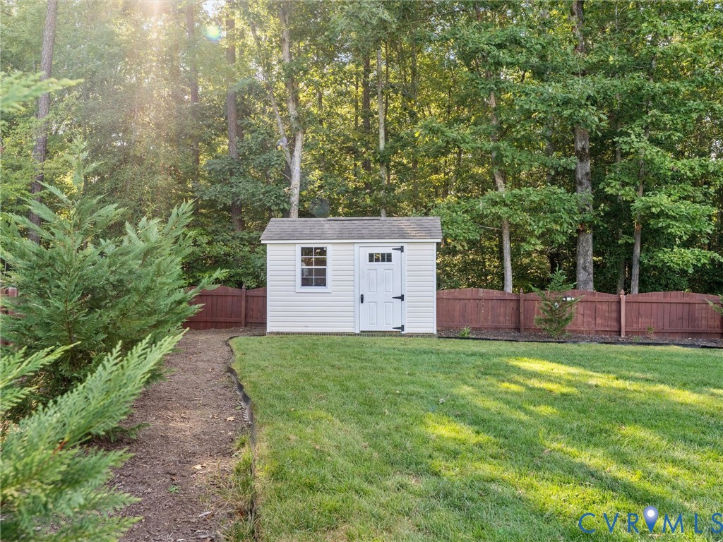 9343 Lavenham Ct