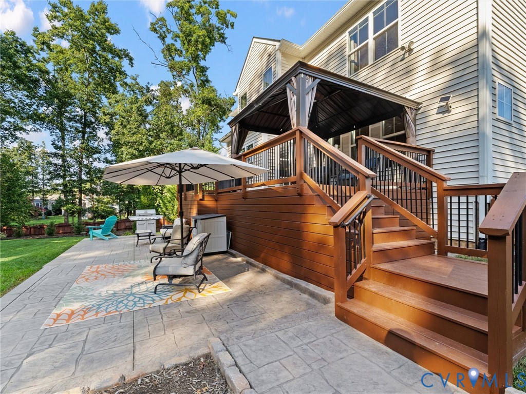 9343 Lavenham Ct