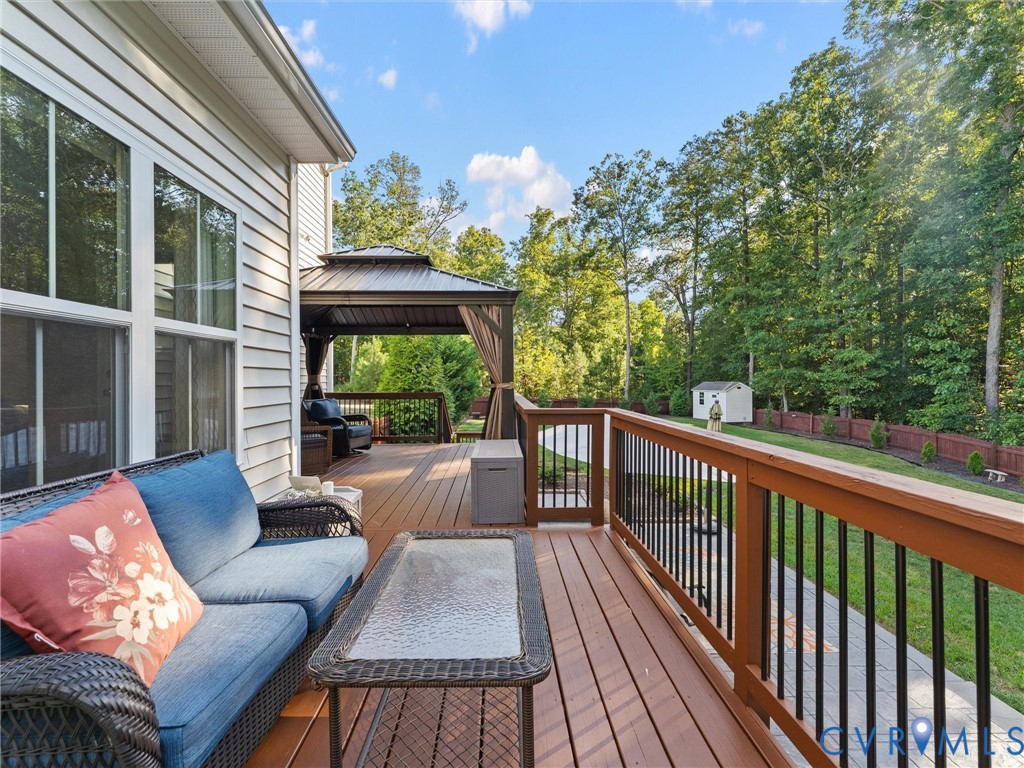 9343 Lavenham Ct