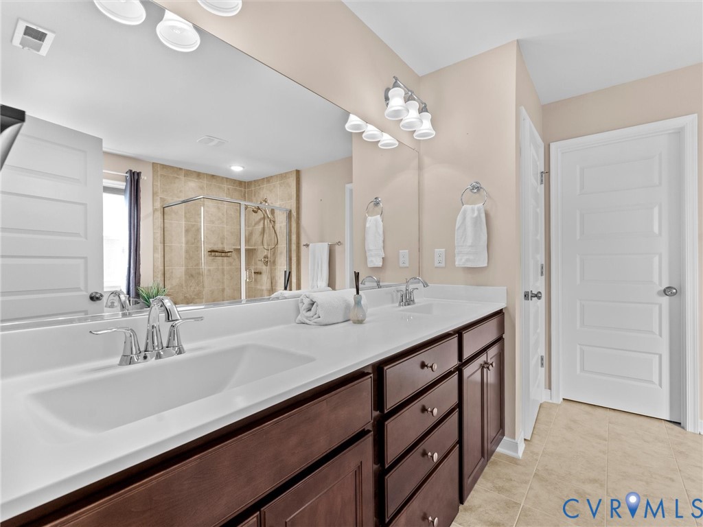 9343 Lavenham Ct