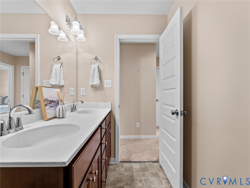 9343 Lavenham Ct