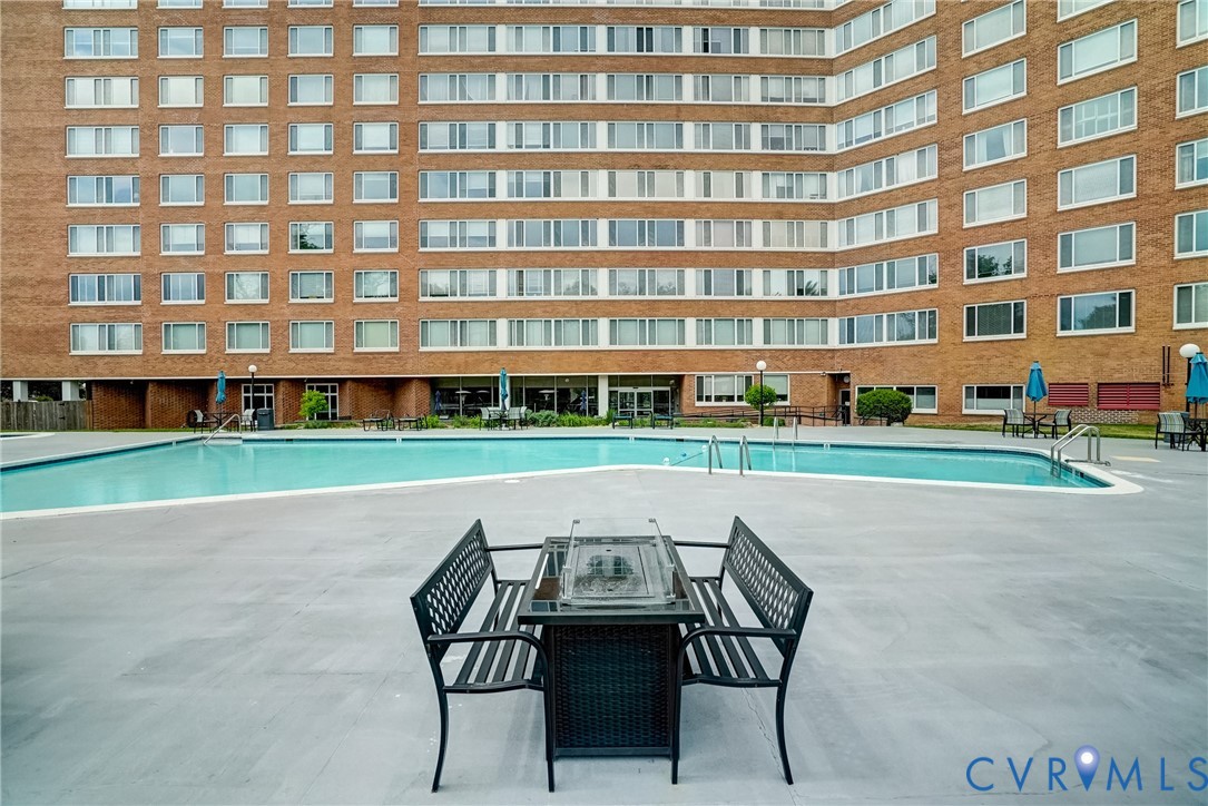 5100 Monument Ave Unit#607