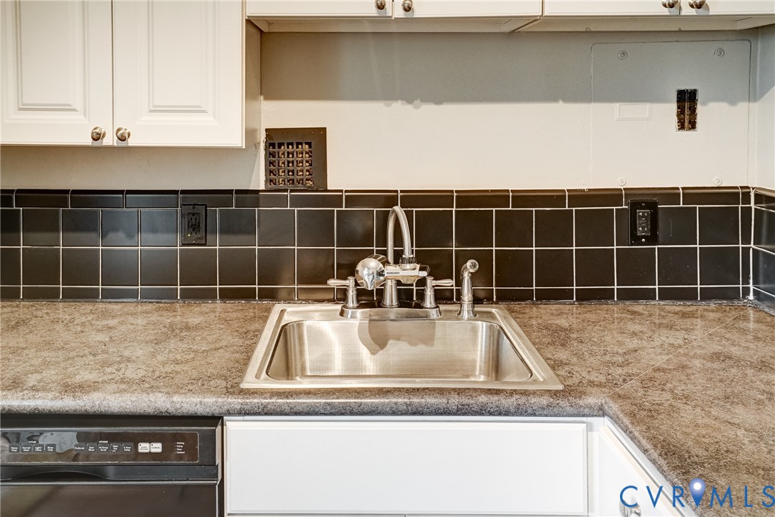 5100 Monument Ave Unit#607