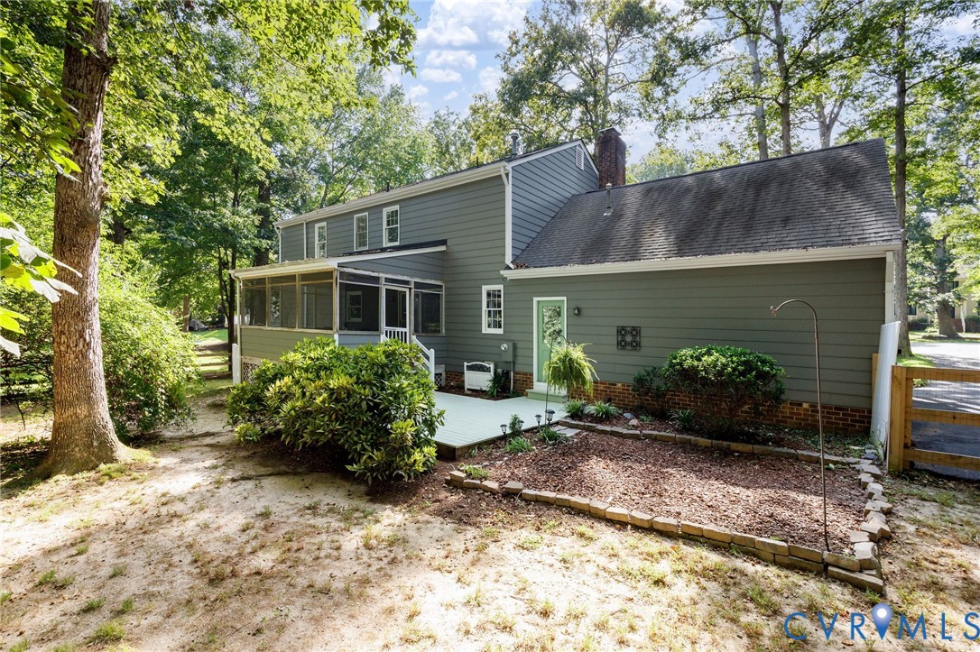 1433 Shirlton Rd