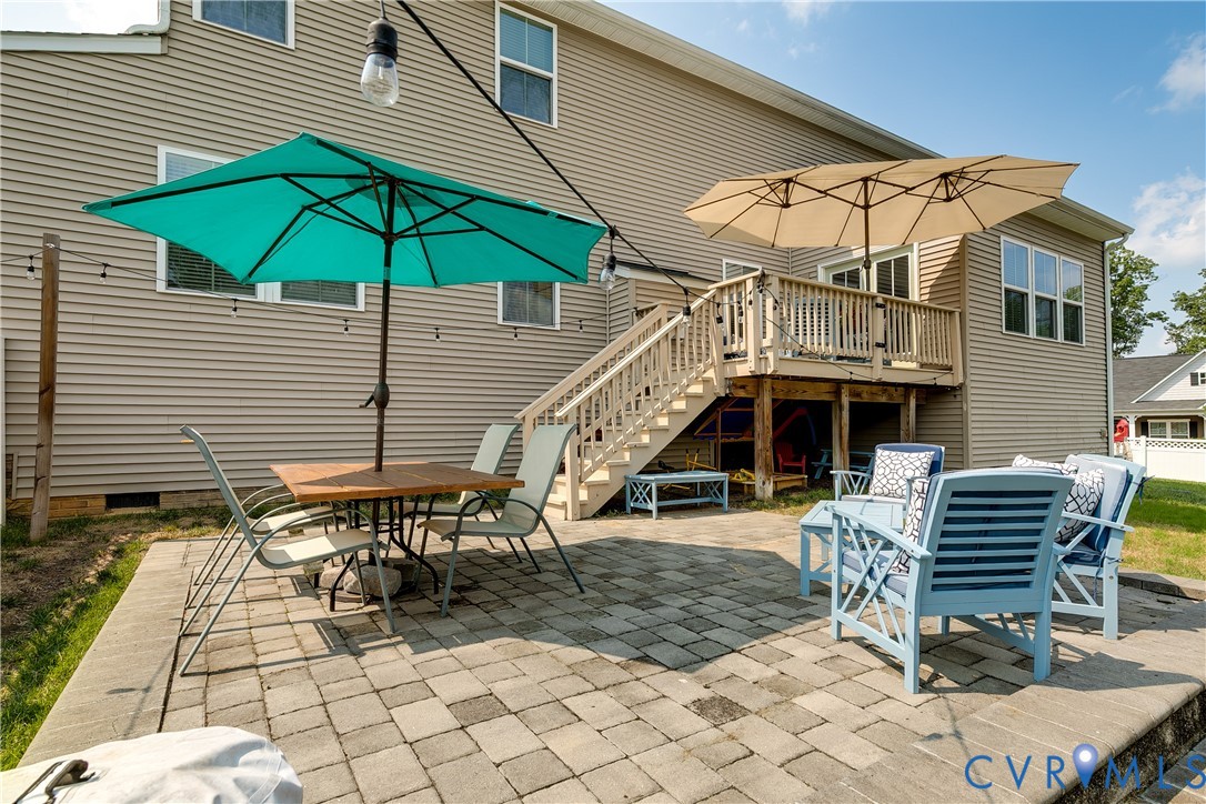 4043 Cambrian Cir