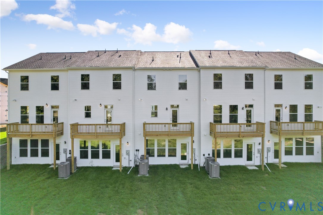 344 Mt. McCauley Way
