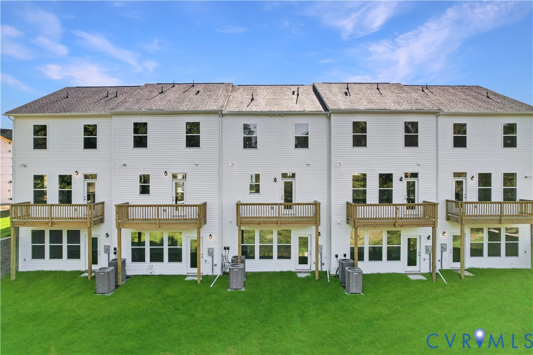 344 Mt. McCauley Way