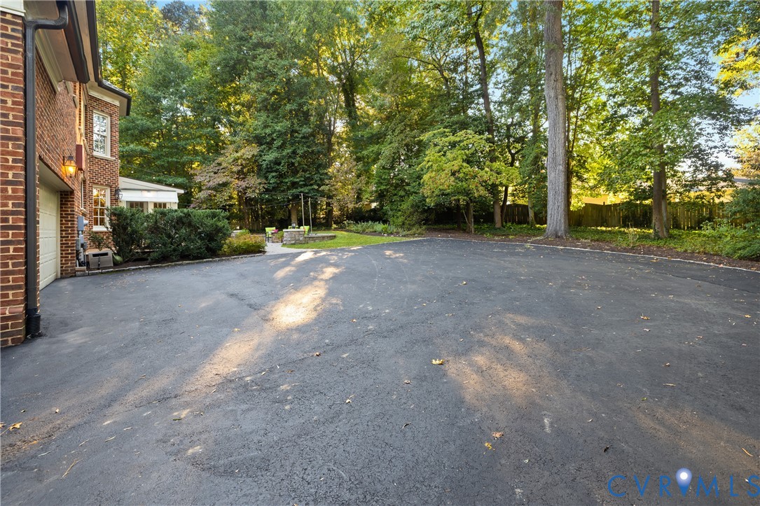 2924 Skipton Rd
