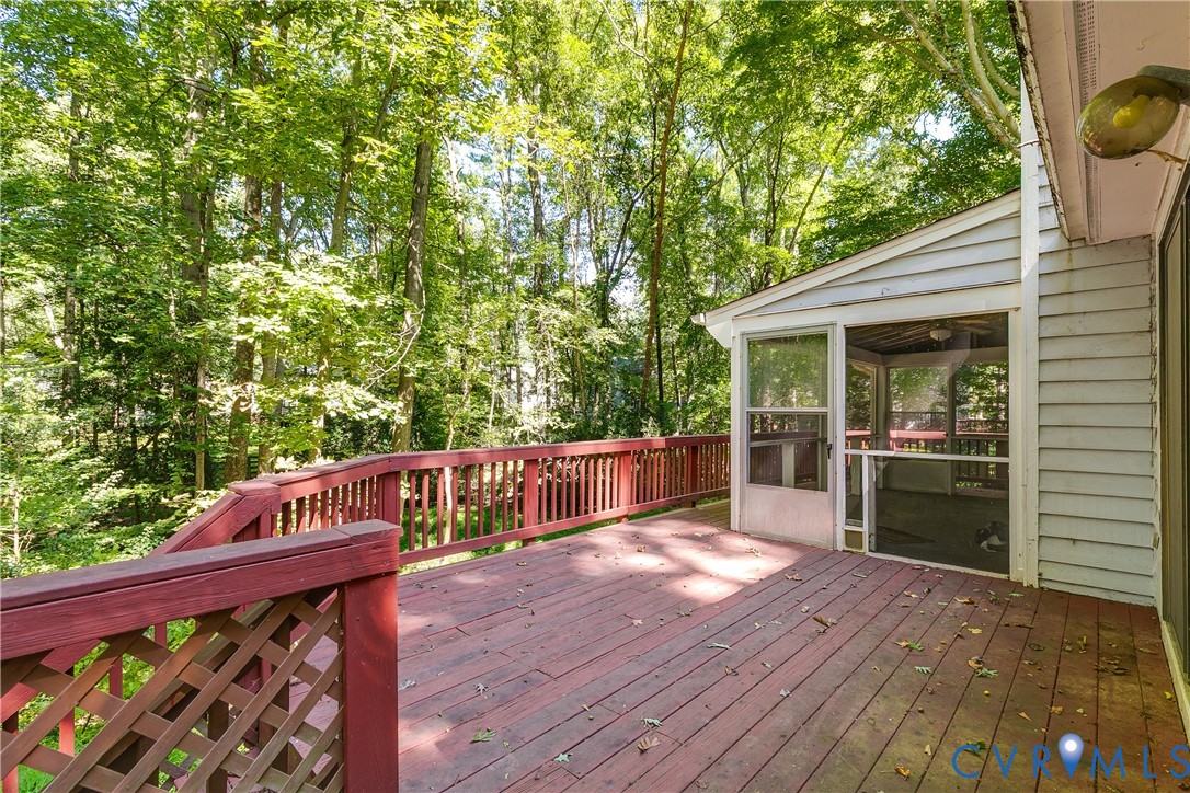 702 Gordon School Ct
