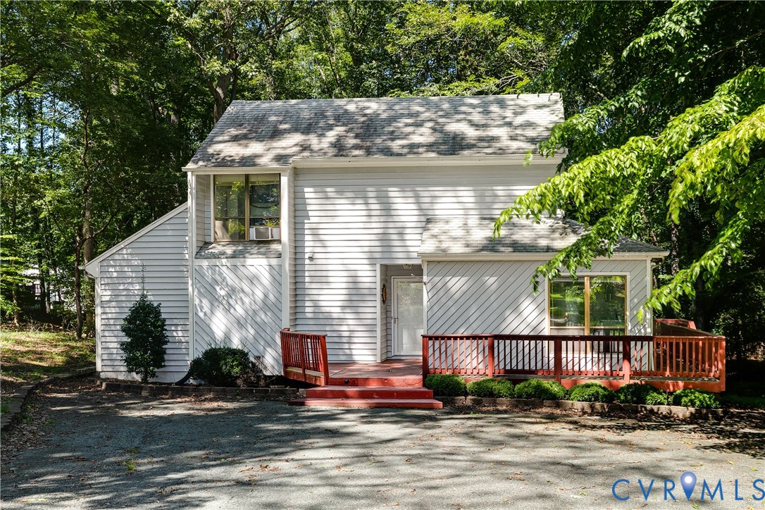 702 Gordon School Ct