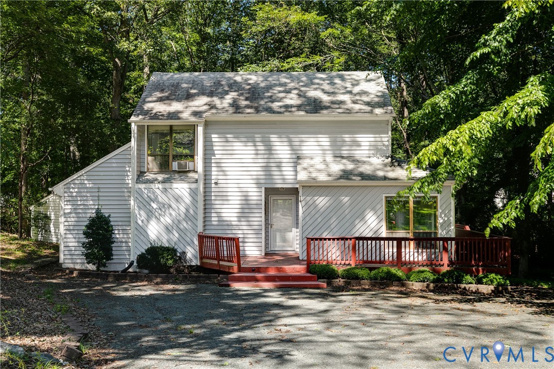 702 Gordon School Ct