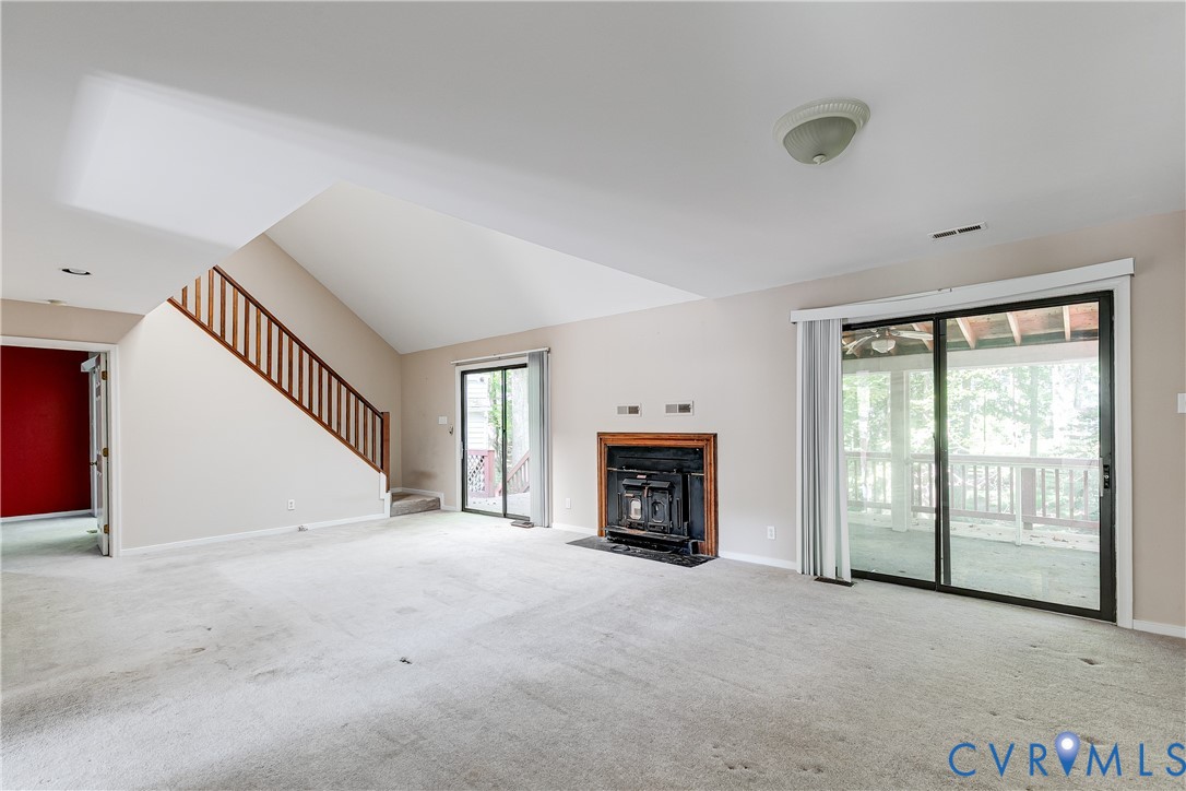 702 Gordon School Ct