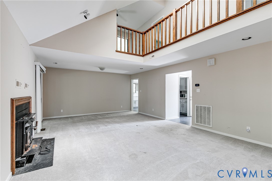 702 Gordon School Ct