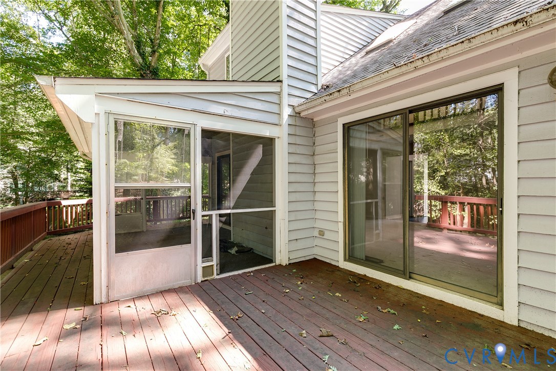 702 Gordon School Ct