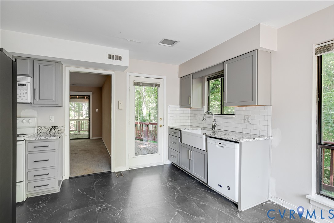 702 Gordon School Ct