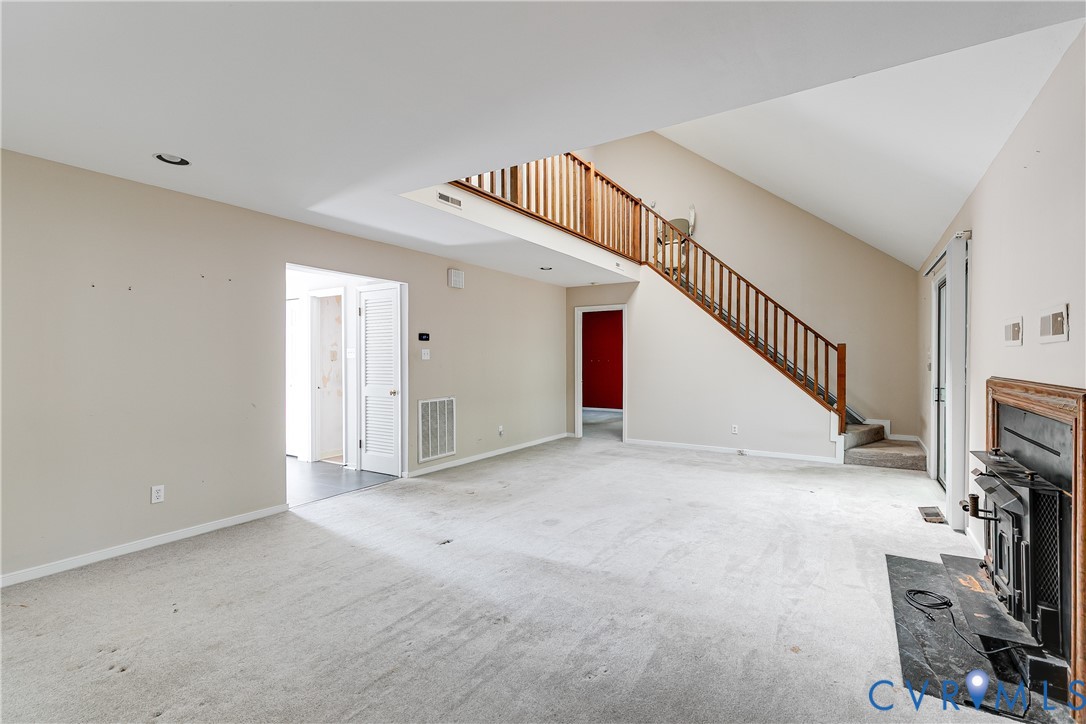 702 Gordon School Ct