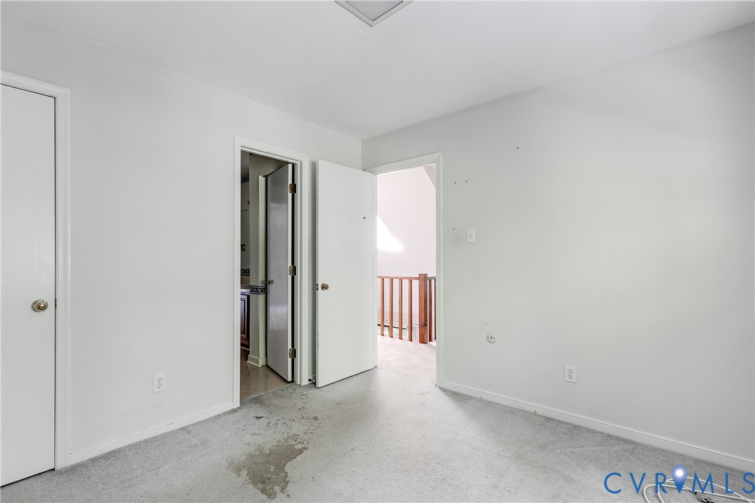 702 Gordon School Ct