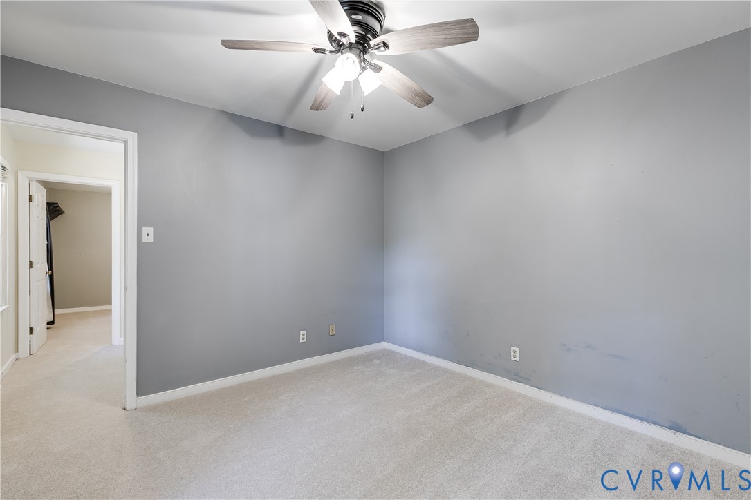 1013 Coralberry Dr