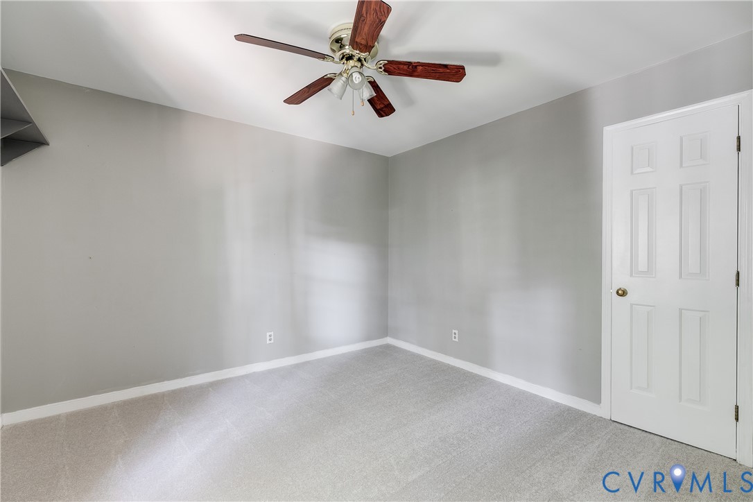1013 Coralberry Dr