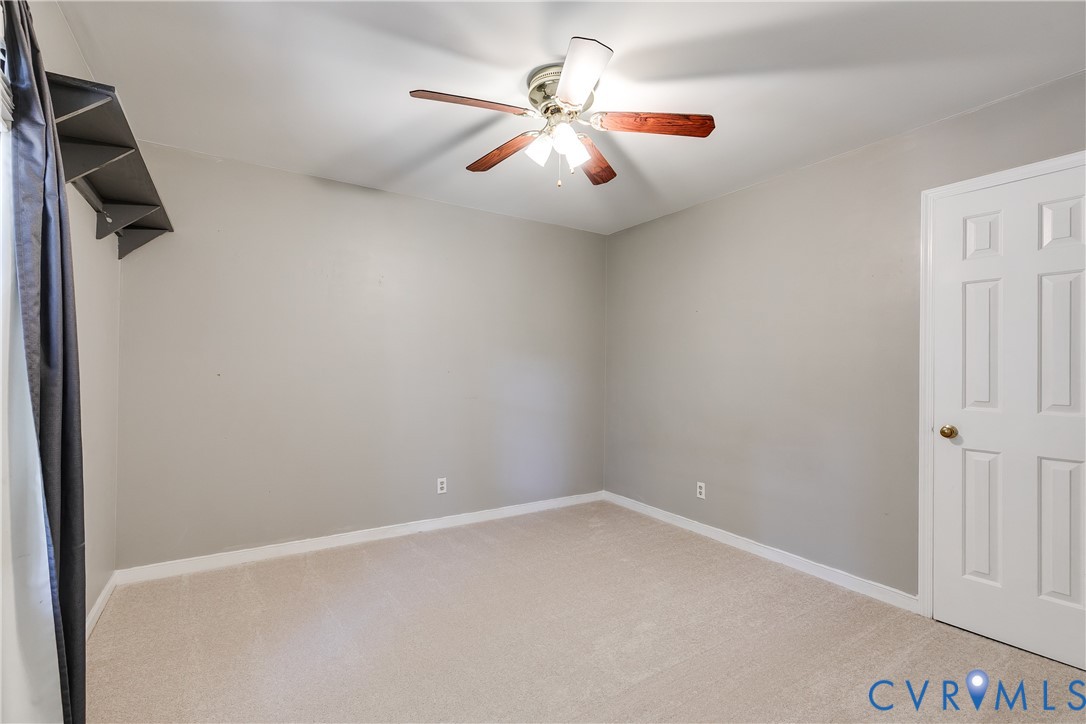 1013 Coralberry Dr