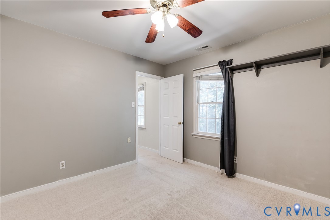 1013 Coralberry Dr