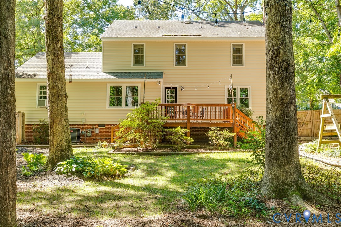 1013 Coralberry Dr