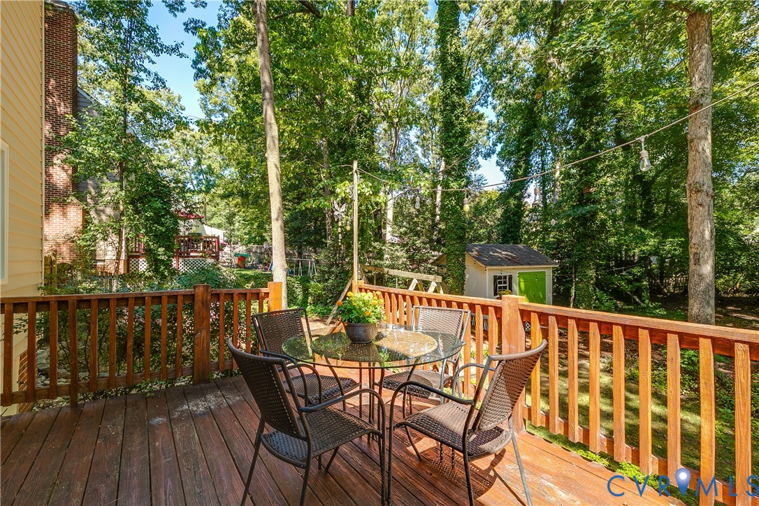 1013 Coralberry Dr