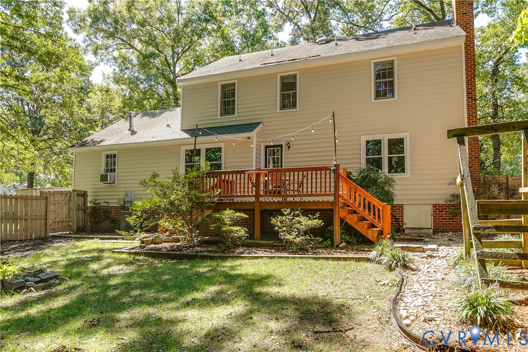 1013 Coralberry Dr