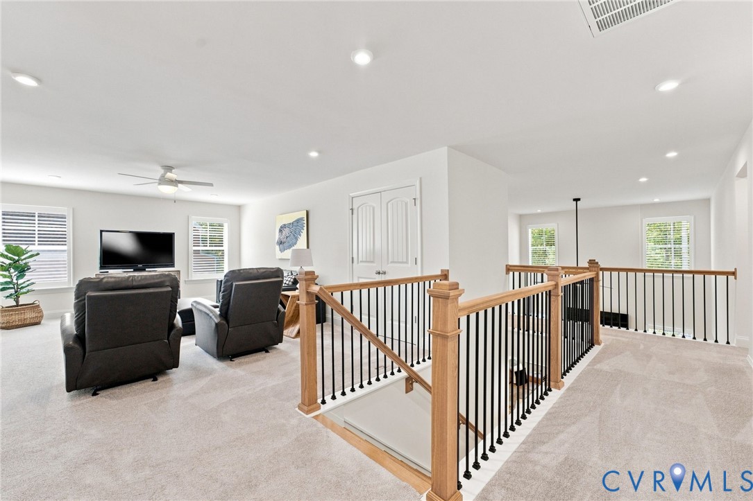 9136 Verneham Ct