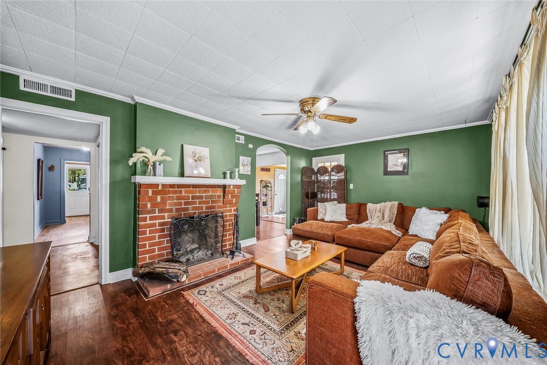 25014 Ferndale Rd