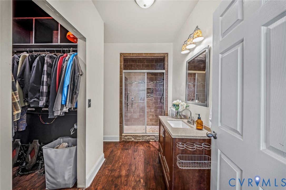 25014 Ferndale Rd