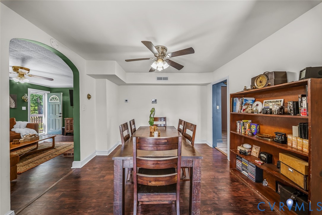 25014 Ferndale Rd
