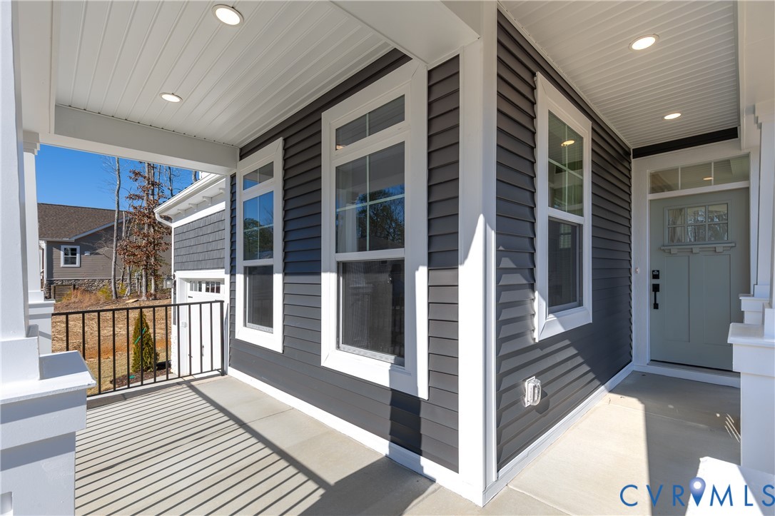 15700 Cedarville Dr