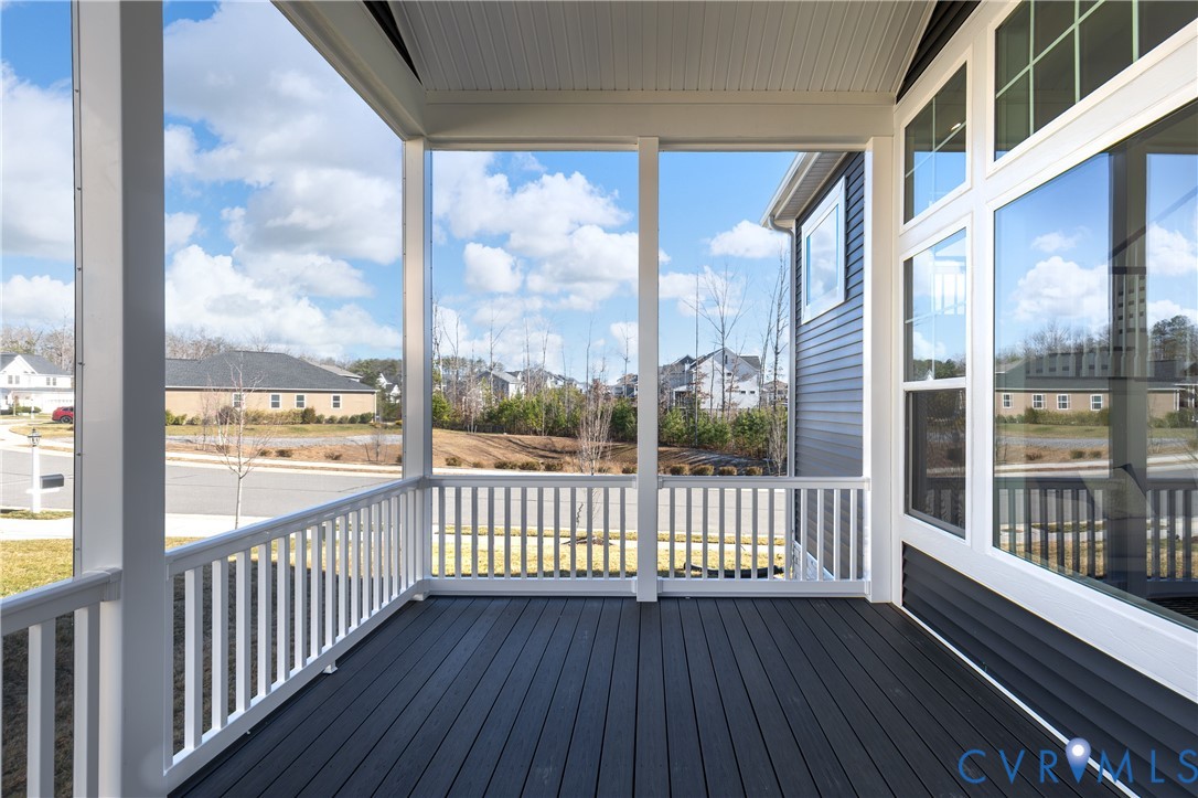 15700 Cedarville Dr