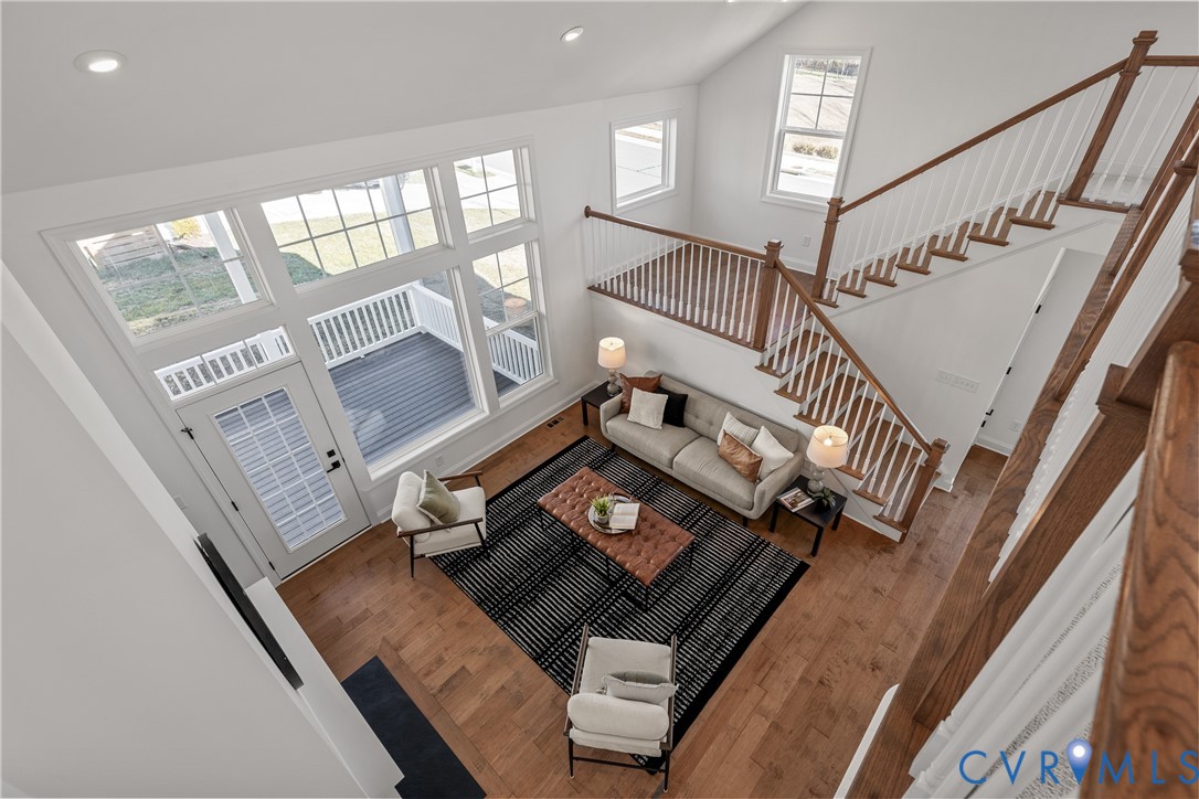 15700 Cedarville Dr