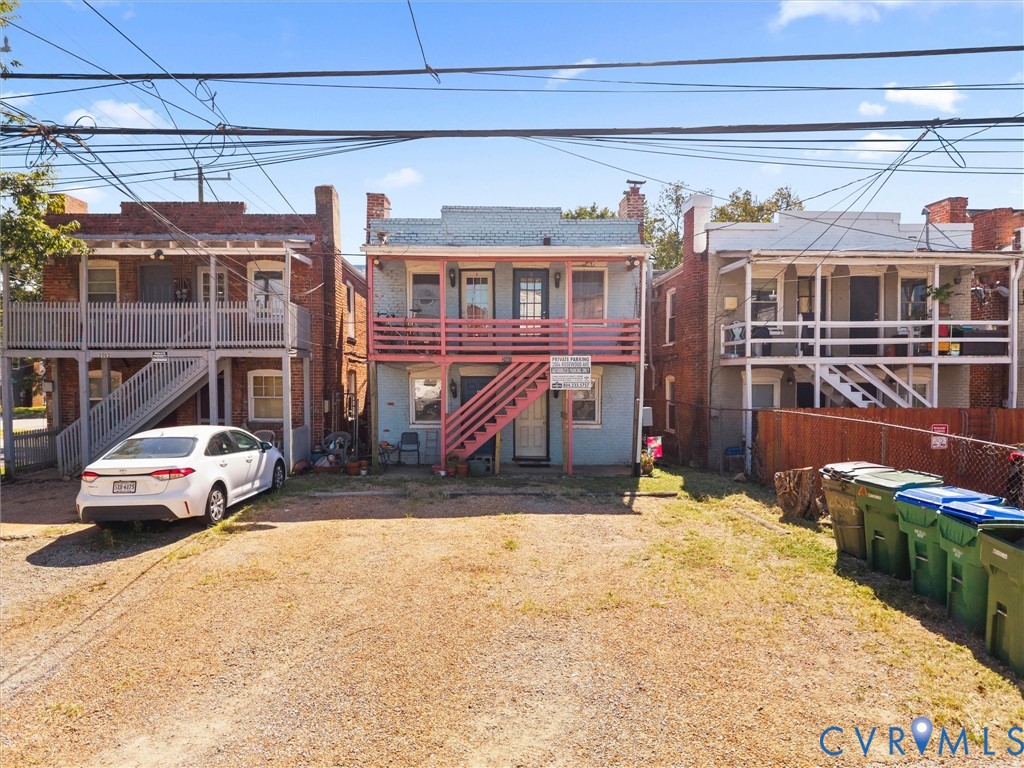 2004 Rosewood Ave