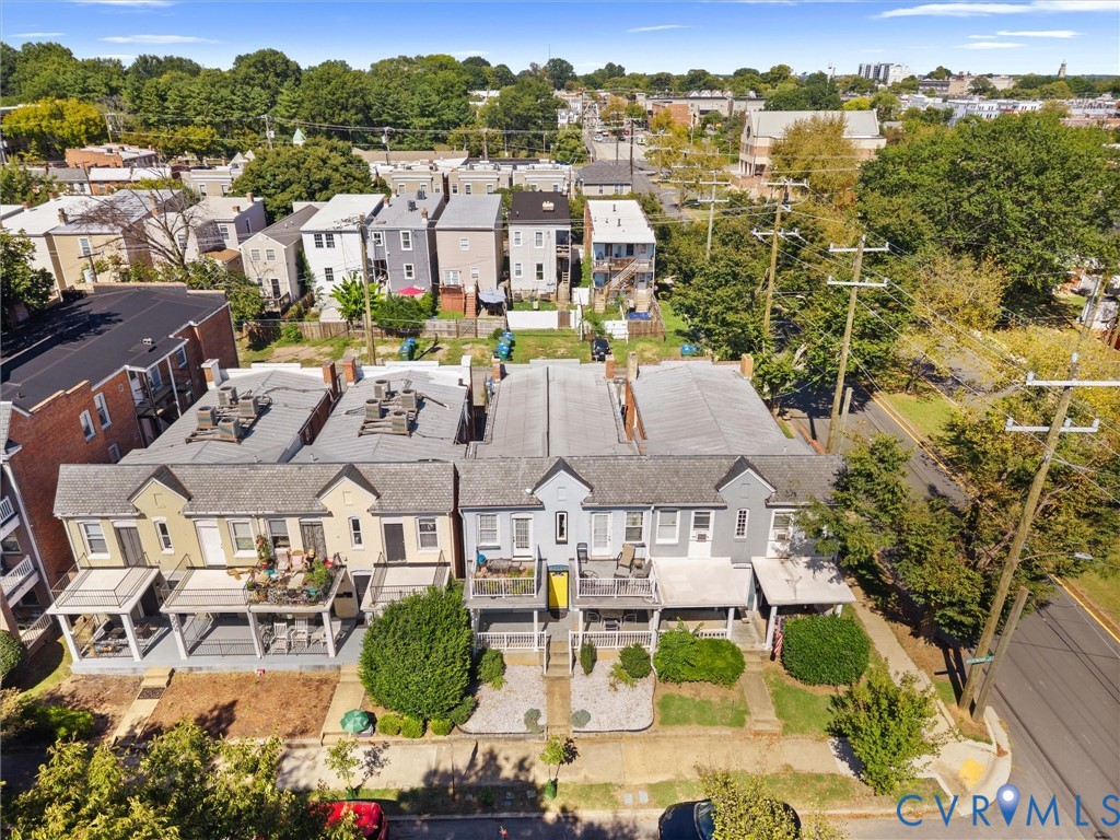 2004 Rosewood Ave